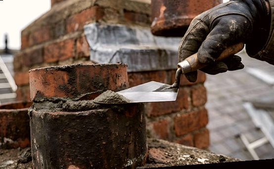 Seating a pot in fresh mortar during joint work